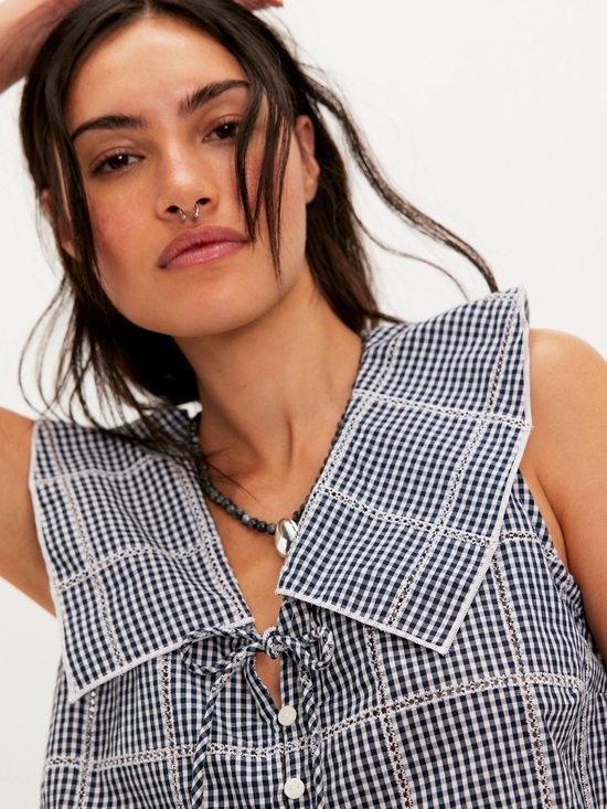 Free People Tops - Waiting For Me Plaid Cropped Top in Navy Combo XS NWOTs!
